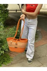 Turuncu ve beyaz el çantası plaj çantası omuz çantası jüt hasır görünümlü